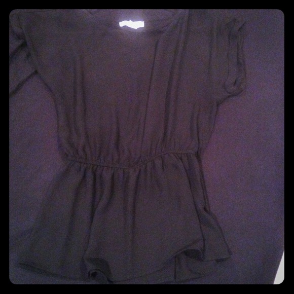 Forever 21 black top!