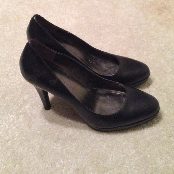 Black heels