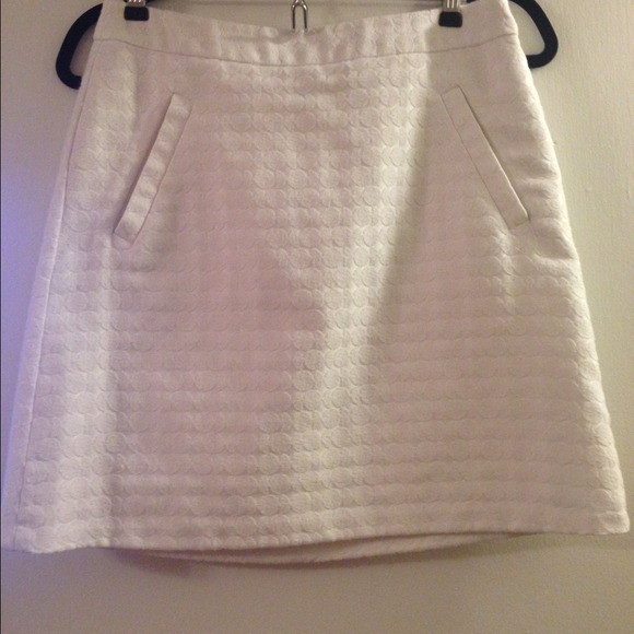 The Limited Dresses & Skirts - White skirt with pockets