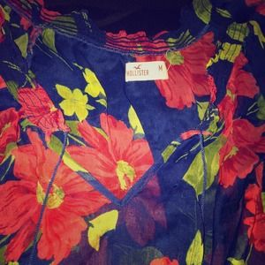 hollister top