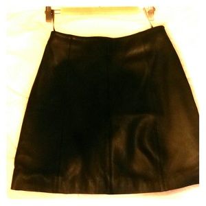 100% leather black mini skirt