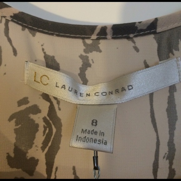 🚫SOLD🚫 NWT Lauren Conrad Dress - Picture 4 of 4