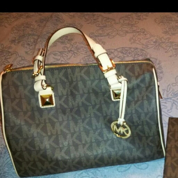 Michael kors handbag