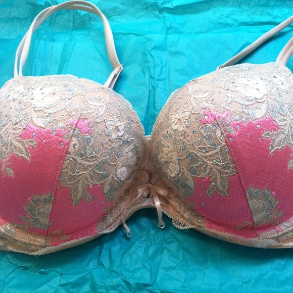 Victoria's Secret bra