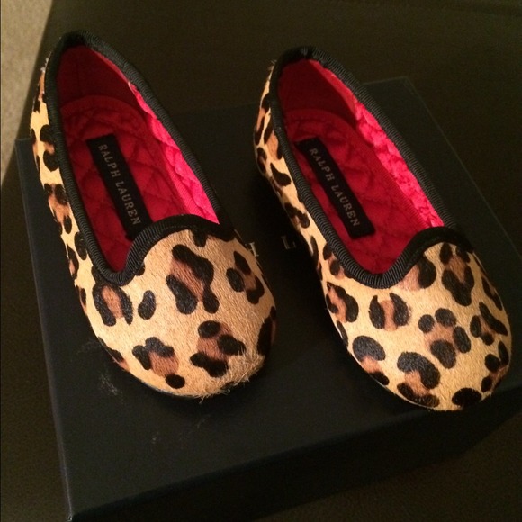 ⛔️SOLD⛔️ Ralph Lauren ponyhair leopard print flats