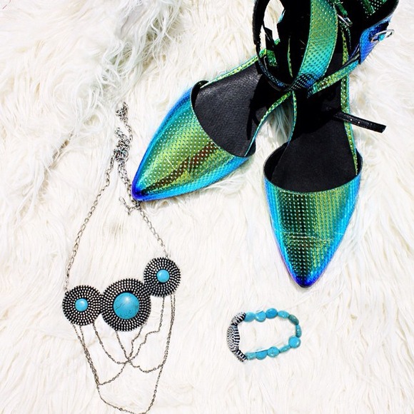 YES Shoes - 🍭HP🍭 BaeBae Ankle Strap Pointed Flats