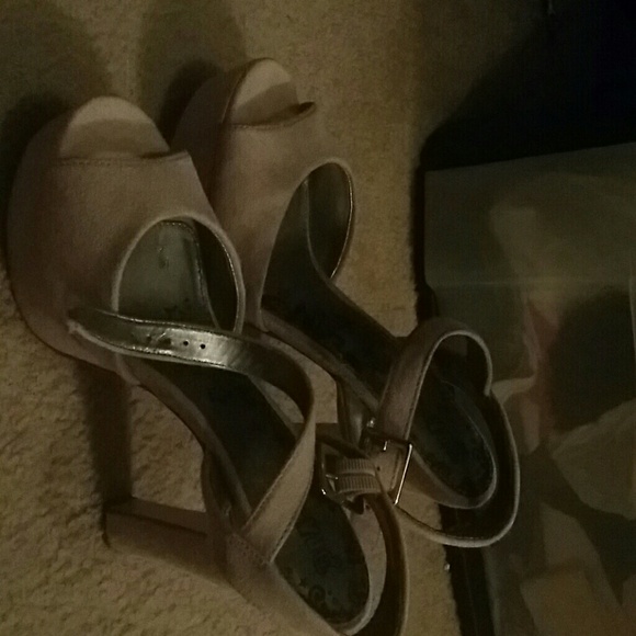 Suede sling back 4 inch heels (never worn)