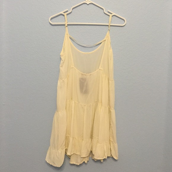 ⚡️TRADED⚡️Brandy Melville Cream Jada Dress - Picture 2 of 4