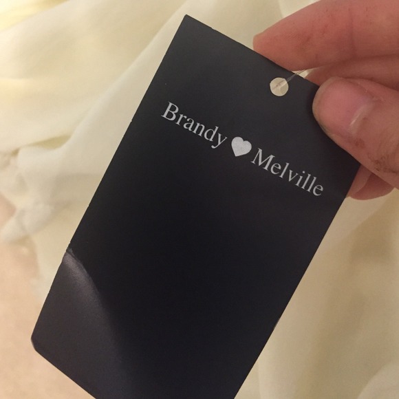 ⚡️TRADED⚡️Brandy Melville Cream Jada Dress - Picture 4 of 4