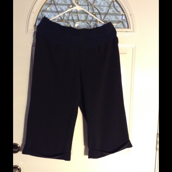Maternity Capris