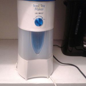 Ice tea maker
