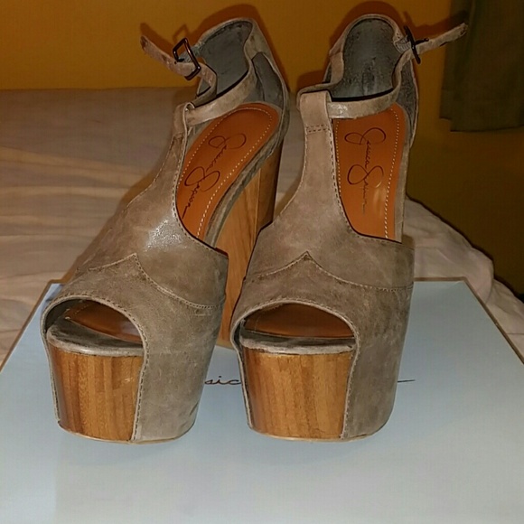 Platform High heels
