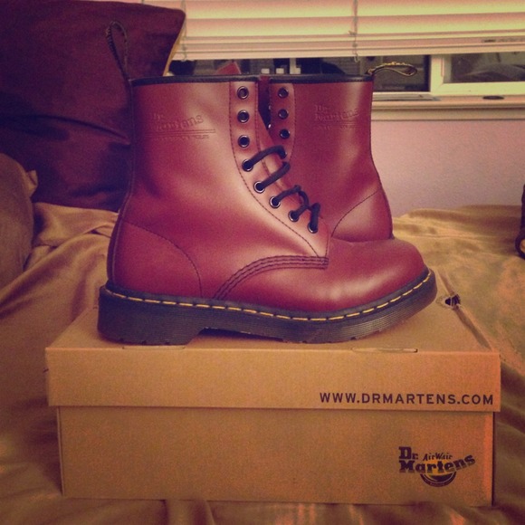 Ox blood Dr. Martens