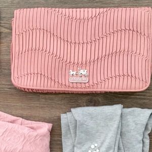 Coach Pink Leather clutch