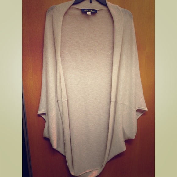 Ivory/beige kimono!!