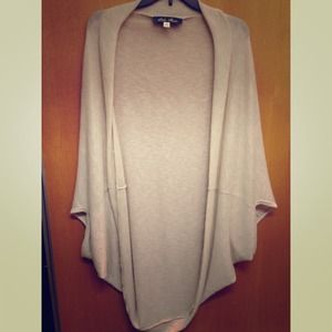 Ivory/beige kimono!!