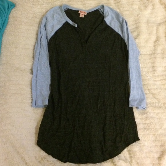 Mossimo top