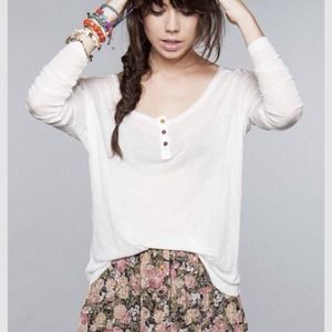 White brandy melville Nadia top