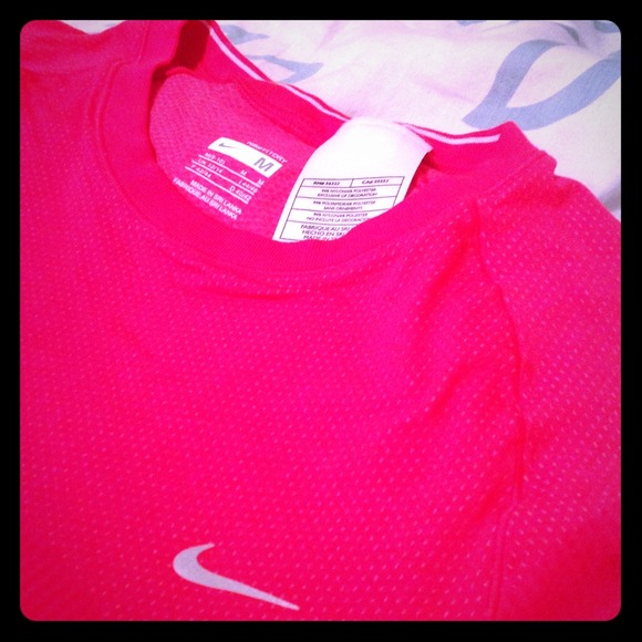 NWOT NikeFIT Pink T-shirt