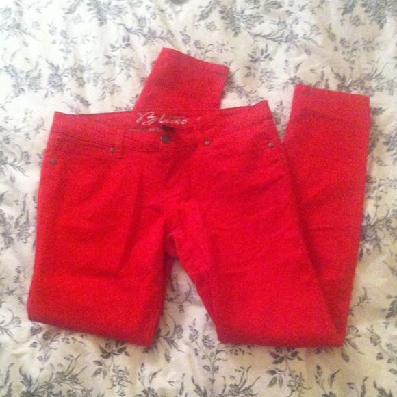 Tomato red jeans