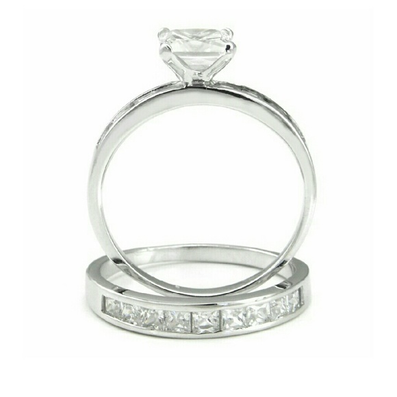 Sterling silver 2.8 carot princess cut