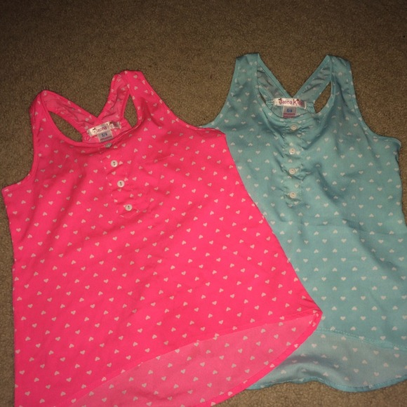 💰💰SOLD💰💰2 girl's tank tops