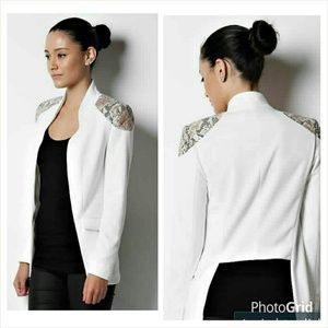 Power shoulder blazer Winter white