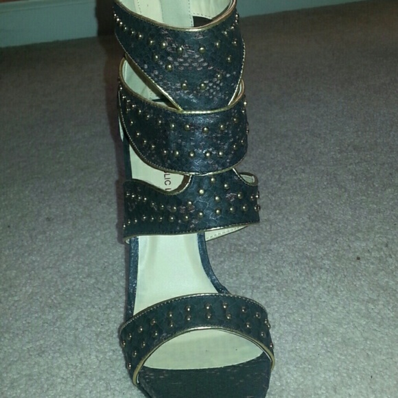 Animal print studded heels - Picture 2 of 4