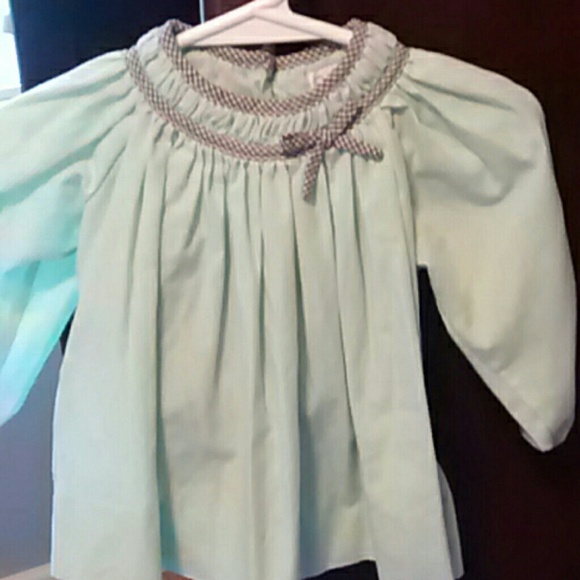 2 pc smocked set- good for fall