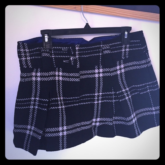 Black and white plaid skirt - Picture 1 of 2