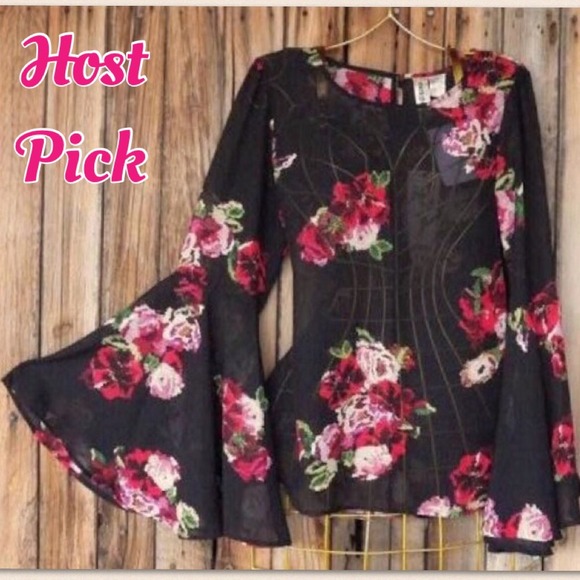 HP🎉mimi chica black and red floral peasant blouse