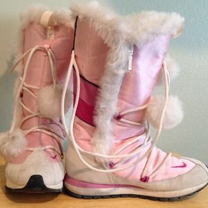 Nike pink boots with Pom Pom laces! Size 8