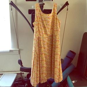 Classy flowered dress from Talbots 💫