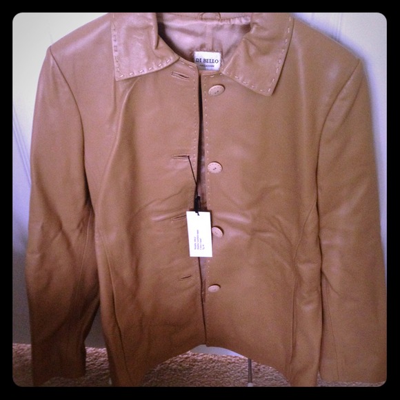 NWT Di Bello camel color jacket (Authentic)