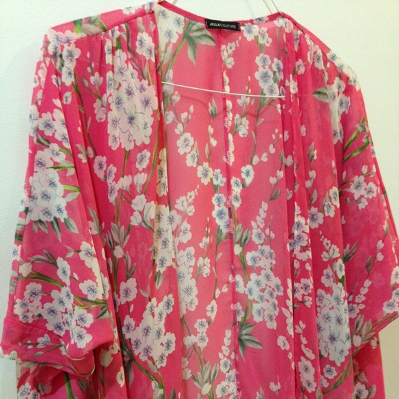 Floral Kimono - Picture 2 of 2
