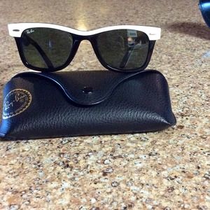 Rayban Wayfarer II -vintage throwback