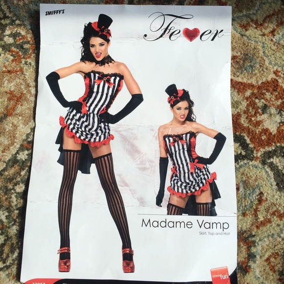 Sexy Vampire Halloween Costume