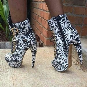 ?? ??Embrace the winter! More sizes available!??