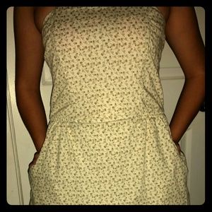 Sz. Sm Mudd Cream Color Strapless Floral Dress