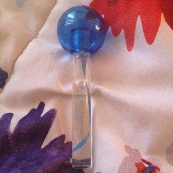 Mariah Carey's lollipop bling roll on perfume - Picture 3 of 4