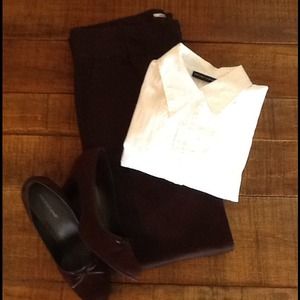 Old Navy dark chocolate brown khaki pants Old Navy dark chocolate brown khaki pants