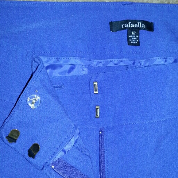 Office-chic: Royal blue flare leg dress pants. - Picture 3 of 4