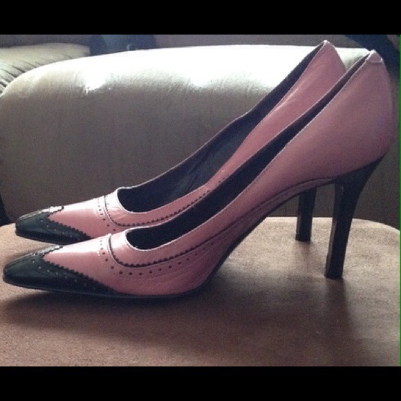 Via Spiga pumps!! Never Worn!!!!