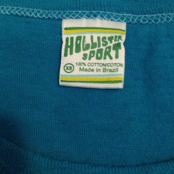 Hollister Life Is Better Blonde T Shirt 