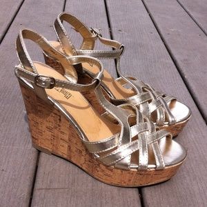 Beautiful Golden Wedges.