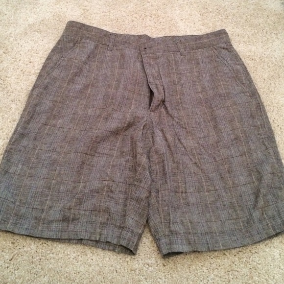 Men's plaid shorts