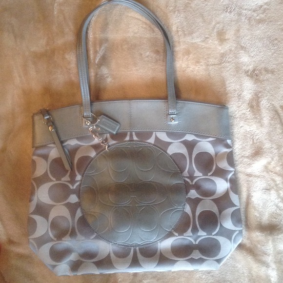 Coach Signature Laura Grey Tote Bag Large