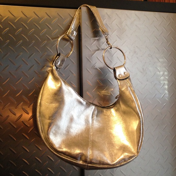 ⛔️DONATED⛔️Silver purse