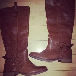 Cathy jean two strap boots