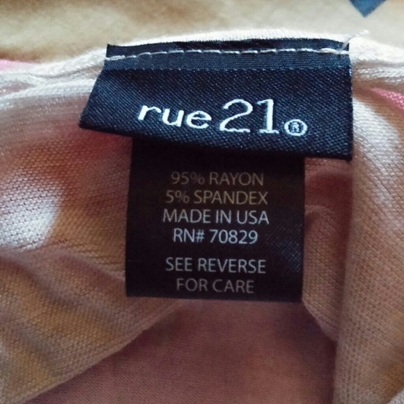 Aztec spaghetti top - Picture 2 of 2